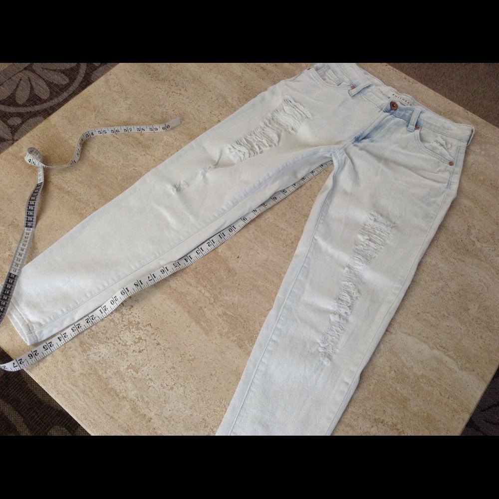 Bullhead Boyfriend Ripped Jeans💙 - Picture 7 of 8
